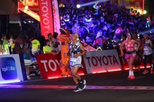 BIB: 1039
                            <button type="button" onclick="openModal(23191387)" class="btn btn-primary btn-sm float-right btn-popup" data-toggle="modal" data-target=".modal-high-quality">
                        <i class="fas fa-shopping-cart"></i> Add to Cart
                    </button>
                                            <button type="button" onclick="isThisMe(23191387, true)" class="btn btn-success btn-sm float-right btn-popup btn-isme hidden" data-toggle="tooltip" data-placement="bottom" title="นี่คือรูปของคุณใช่ไหม คลิกที่นี่เพื่อเอาเข้าอัลบั้ม">
                        <i class="fas fa-plus"></i> Add to album
                    </button>
                    <button type="button" onclick="isThisMe(23191387, false)" class="btn btn-warning btn-sm float-right btn-popup btn-isnotme hidden">
                        <i class="fas fa-ban"></i> Remove from album
                    </button>